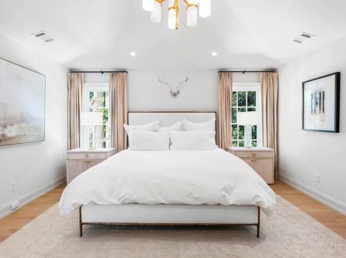 2312 Montview Dr, Atlanta GA 30305-4071 exterior