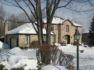 5372 Potomac Dr, Cleveland OH  44141-2827 exterior