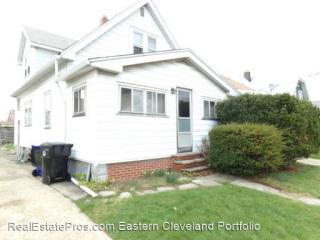 19509 Chickasaw Ave, Cleveland OH  44119-2834 exterior