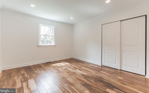 1905 Heritage Rd, Huntingdon Valley PA  19006-7813 exterior