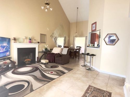 6300 Phillips Ct, Lithonia GA 30058-8922 exterior