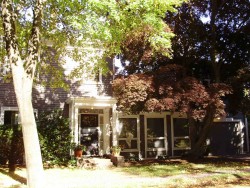 79 Warren St, Newton, MA 02459-2334