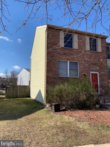 6064 Chicory Pl, Alexandria VA 22310-4411 exterior