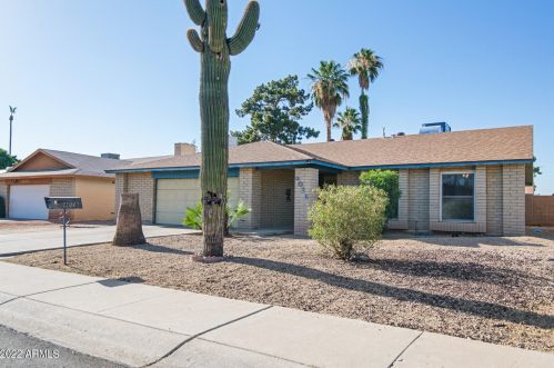 4026 Christy Dr, Phoenix, AZ 85029-3958