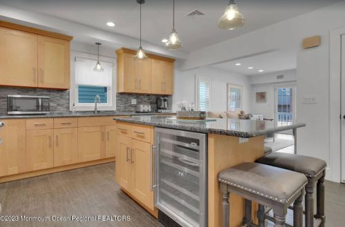 8 Church St, Locust NJ  07760-2104 exterior