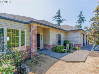 14822 117th Pl, Portland, OR 97224-2576