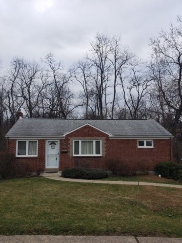 502 Barbara Dr, Pittsburgh, PA 15227-4404