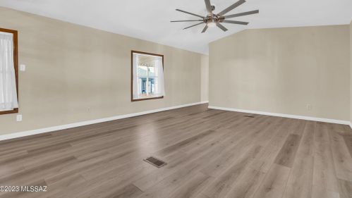 6143 Mainside Dr, Tucson AZ exterior