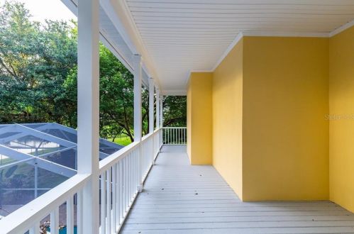 15704 Mifflin Ct, Tampa FL exterior