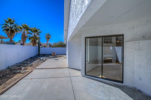 5125 Condor Dr, Tucson AZ 85742-9405 exterior