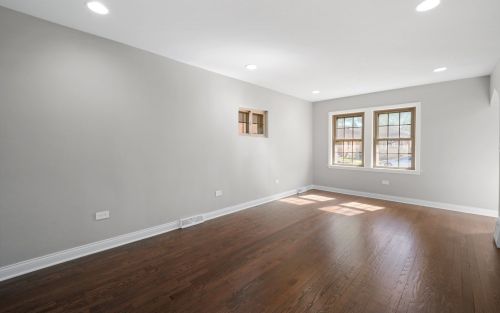 5548 Kilbourn Ave, Chicago IL  60629-4808 exterior