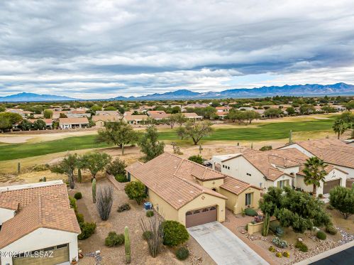 1186 Night Heron Dr, Green Valley AZ 85614-6014 exterior