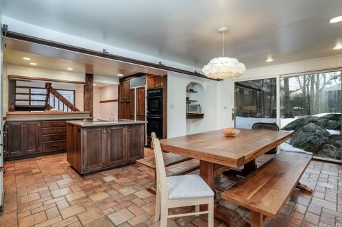 6 Half Mile Rd, Armonk NY exterior