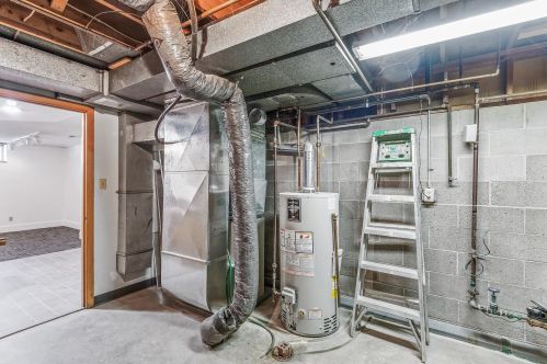 1163 County Rd B, Saint Paul MN 55113-4302 exterior