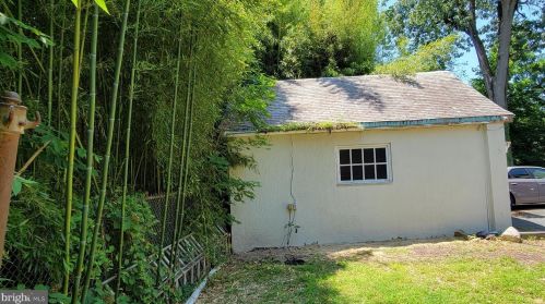 316 Maple Ave, Trenton NJ 08618-3402 exterior