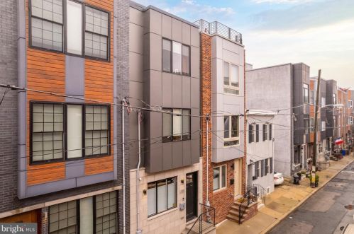 1311 Bouvier St, Philadelphia PA  19146-4702 exterior