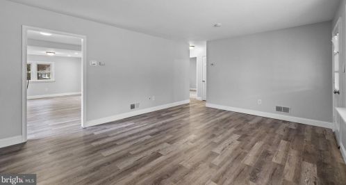 1014 Mulberry St, Chester PA 19015-3045 exterior