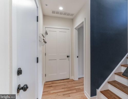 1326 5th St, Philadelphia PA  19147-5917 exterior