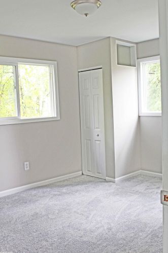 441 Maple Dr, Rochester MI 48363-1536 exterior