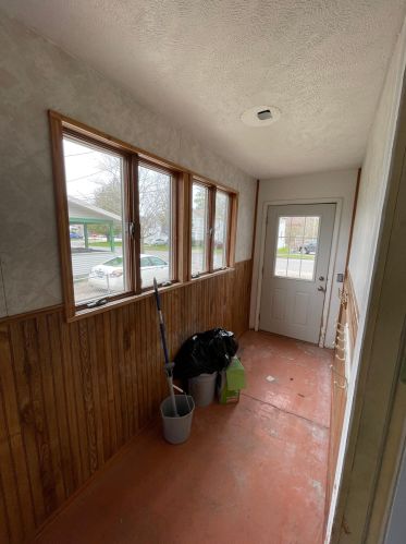 35 2 St, Cedar Springs MI 49319-8919 exterior