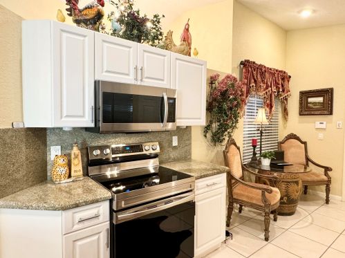 7687 Cherry Blossom St, Boynton Beach FL 33437-5438 exterior