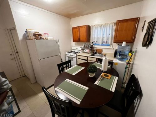 268 9th Ave, Paterson NJ 07514-1549 exterior