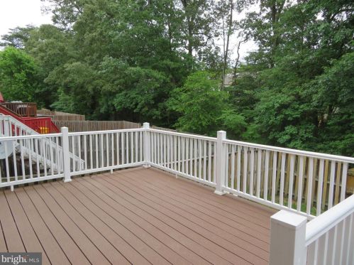 225 Foxmanor Ln, Glen Burnie MD 21061-6349 exterior