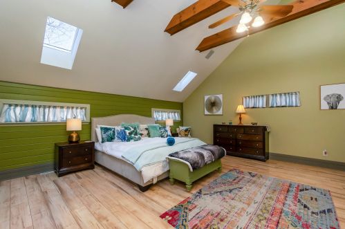 665 Shelby St, Gary IN 46403-2254 exterior