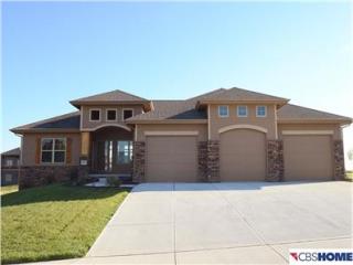 9415 71 Ave, Omaha NE  68133-2123 exterior