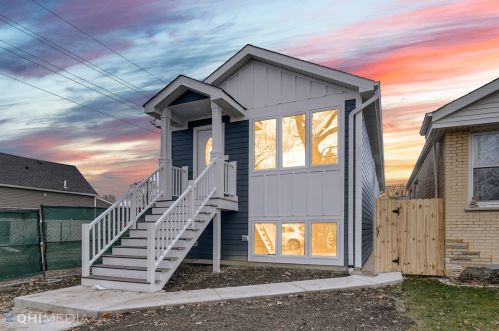 3611 Marquette Rd, Chicago, IL 60629-4140