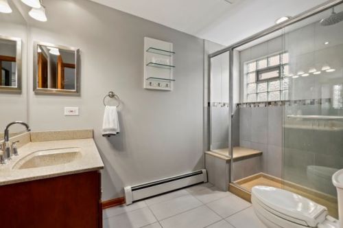 5340 Cullom Ave, Chicago IL 60641-1313 exterior