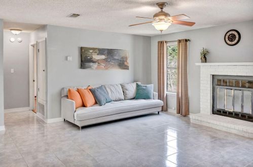 4712 Frontier Rd, Milton FL  32571-1331 exterior