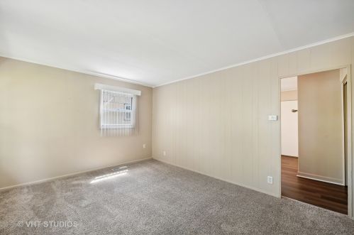 2804 9th Ave, Broadview, IL 60155-4825