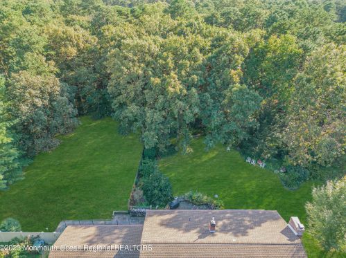 442 Frank Applegate Rd, Jackson Twp NJ 08527-2454 exterior