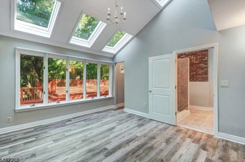 59 Marlin Ave, Edison NJ  08820-3240 exterior