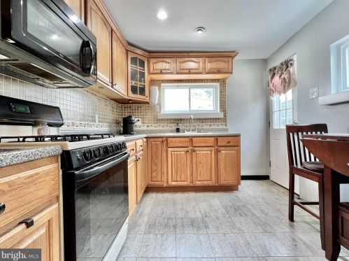 2548 Cedar St, Philadelphia PA 19134-4517 exterior