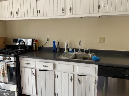 4710 Kemper St, Rockville MD 20853-2918 exterior