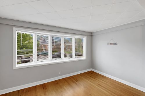 4744 Laramie Ave, Chicago IL 60803-6818 exterior