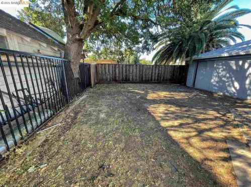 2918 Euclid Ave, Concord CA  94519-2634 exterior