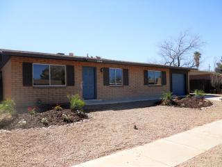 7948 Manitoba Pl, Tucson, AZ 85730-4640