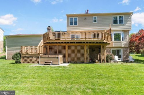 14032 Cricket Ln, Silver Spring MD 20904-5918 exterior