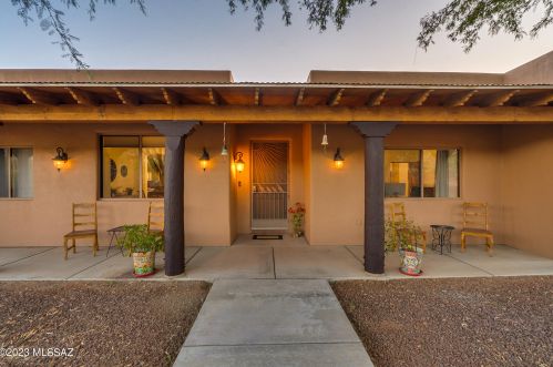 4275 Lightning Ridge Trl, Tucson AZ  85745-8716 exterior