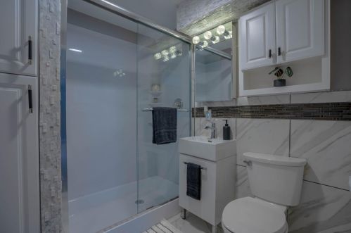 3239 76 Pl, Gary IN 46410-4415 exterior