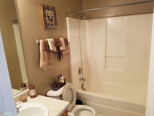 3706 Salem Chapel Dr, Lithonia GA 30038-4837 exterior