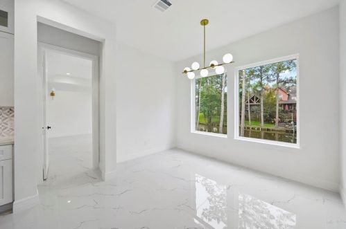 8610 Cross Country Dr, Humble TX 77346-6115 exterior