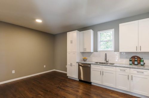 490 Blanche St, Atlanta GA 30318-6414 exterior