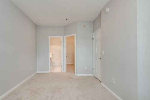 306 Spg Hts Ln, Smyrna GA 30080-3793 exterior