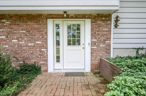 4 Mountainview Ln, Warren, NJ 07059-6710