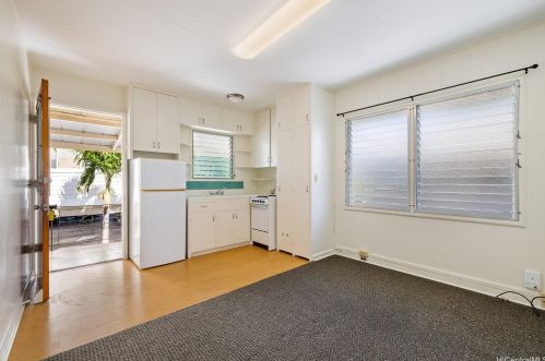 2014 Fern St, Honolulu HI 96826-4140 exterior