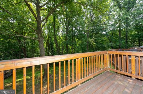 11907 Bargate Ct, Rockville MD 20852-4117 exterior